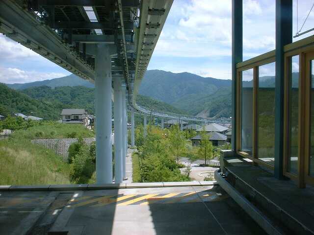 スカイレールサービス